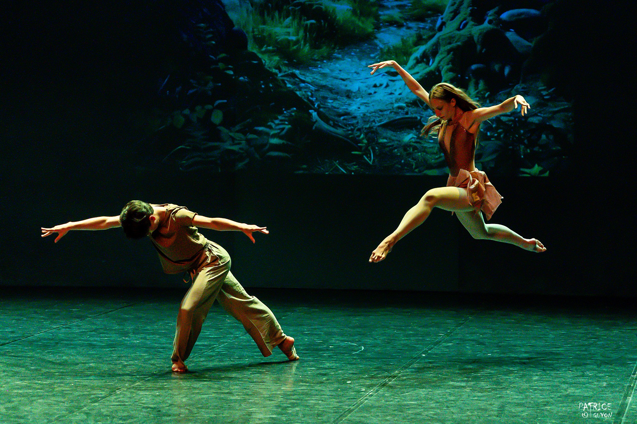 Image article école de dance classique Brigitte Hermetz
