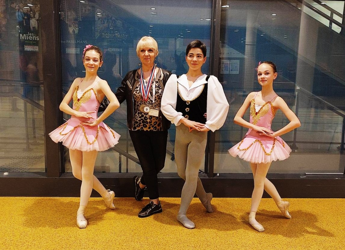 Image d’article de l’école de danse classique Brigitte Hermetz