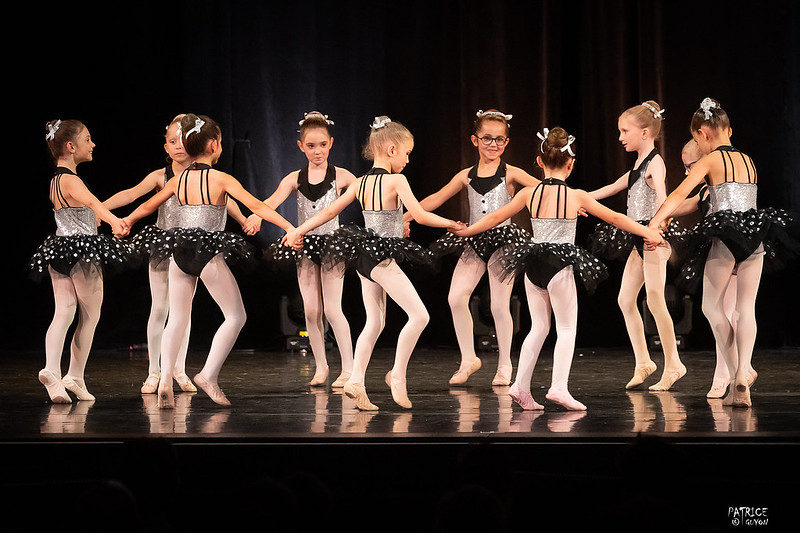 Image d’article de l’école de danse classique Brigitte Hermetz