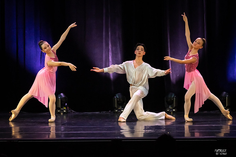 Image d’article de l’école de danse classique Brigitte Hermetz